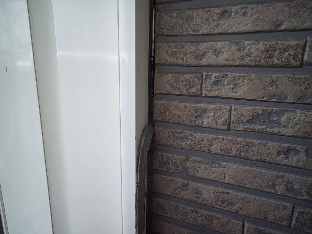 コーキング 撤去