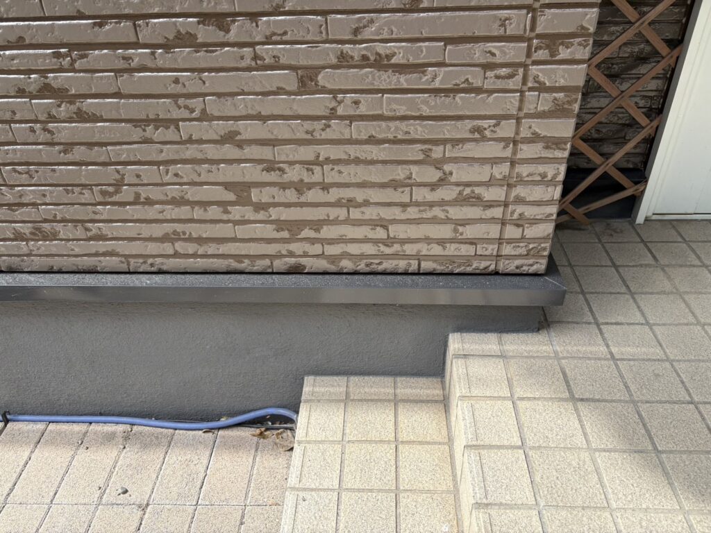 付帯部完成 基礎・水切り